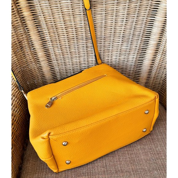 Uddini Faux Leather Purse Handbag with Lucite Handles & Crossbody Strap - Picture 8 of 9